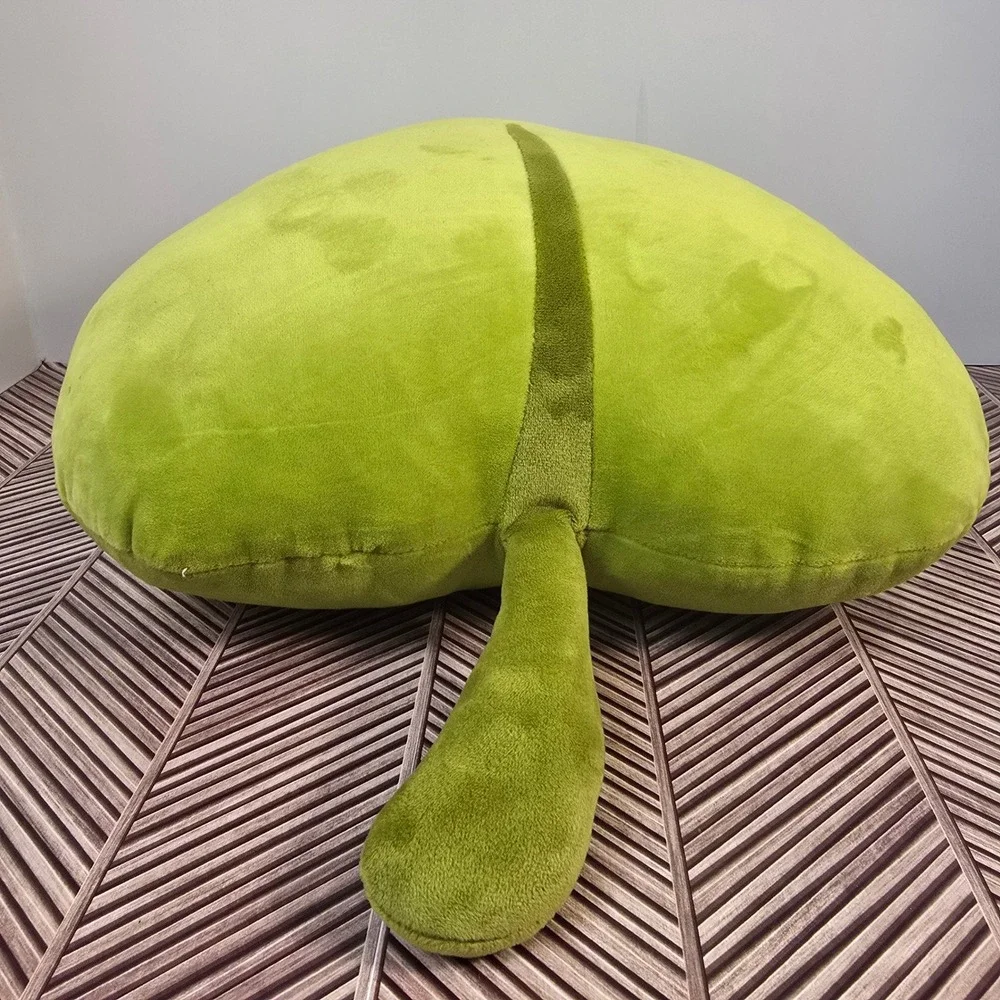 Green Leaf NEW‎ Decorative Throw Pillow Plush Botanical Heart Shape Nature Decor